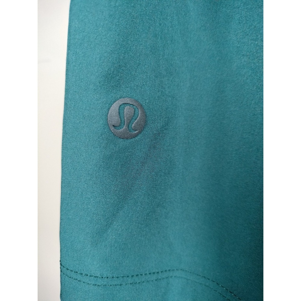 NWT Lululemon Pace Breaker Short 9" Size L Green Swift Athletic Gym Run LL - Picture 11 of 13